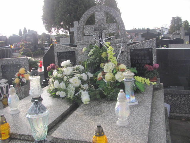 Grób Krzysztof Zasuwik