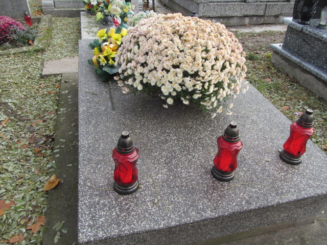 Marek Laskowski 1955 Jazgarzew - Grobonet - Wyszukiwarka osób pochowanych