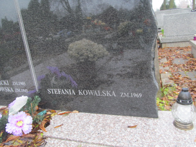 Mieczysław Niemczyk  1924 Jazgarzew - Grobonet - Wyszukiwarka osób pochowanych