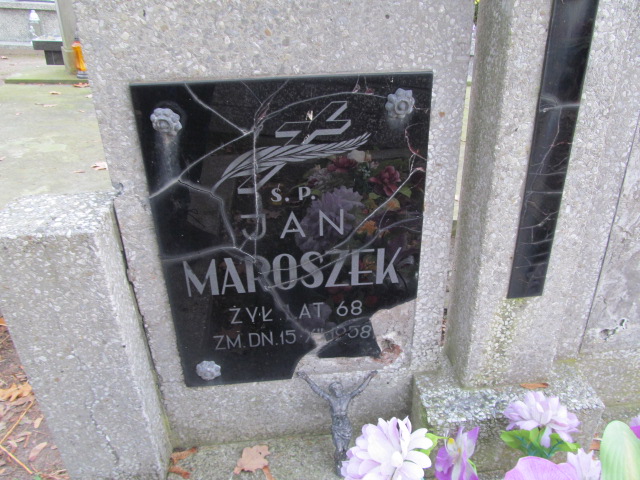 Jan Maroszek Jazgarzew - Grobonet - Wyszukiwarka osób pochowanych