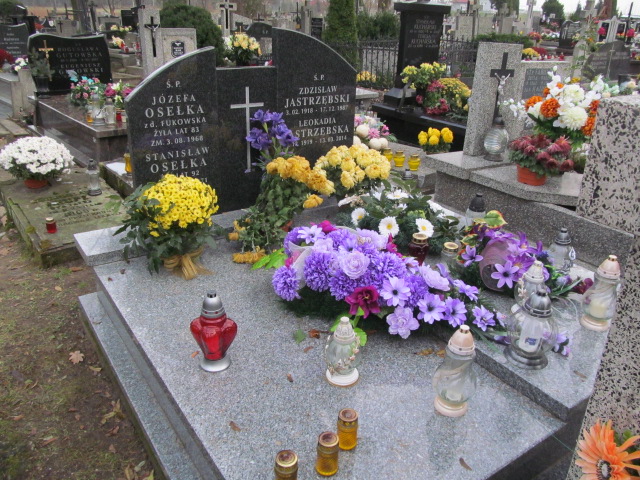 Grób Zdzisław Jastrzębski