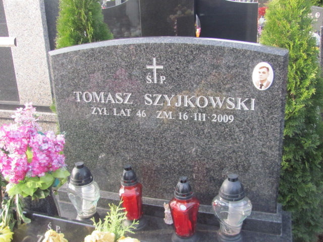 Tomasz Szyjkowski 1962 Jazgarzew - Grobonet - Wyszukiwarka osób pochowanych
