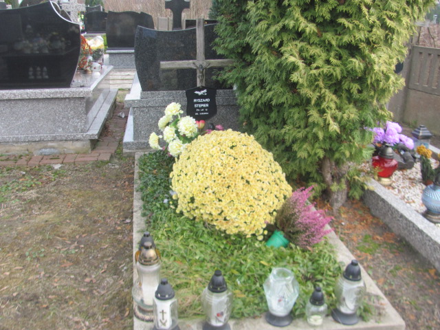 Grób Ryszard Stępień